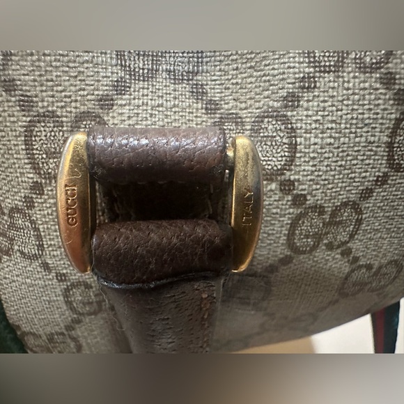 Authentic GUCCI Monogram GG Web Sherry Line
Supreme Boston Bag - Picture 5 of 15